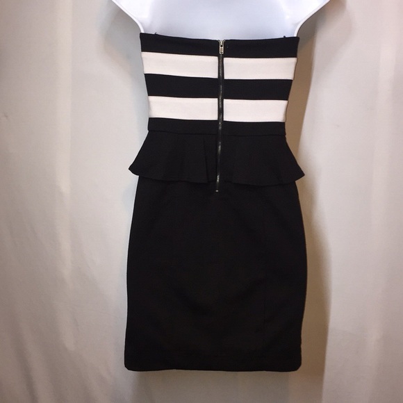 FOREVER 21 Strapless Bodycon Ruffle Top Mini Dress - Picture 3 of 8